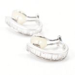 PAIR OF 18CT WHITE GOLD & DIAMOND EARRINGS