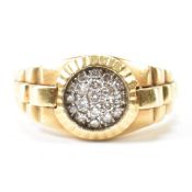 HALLMARKED 18CT GOLD & DIAMOND CLUSTER RING