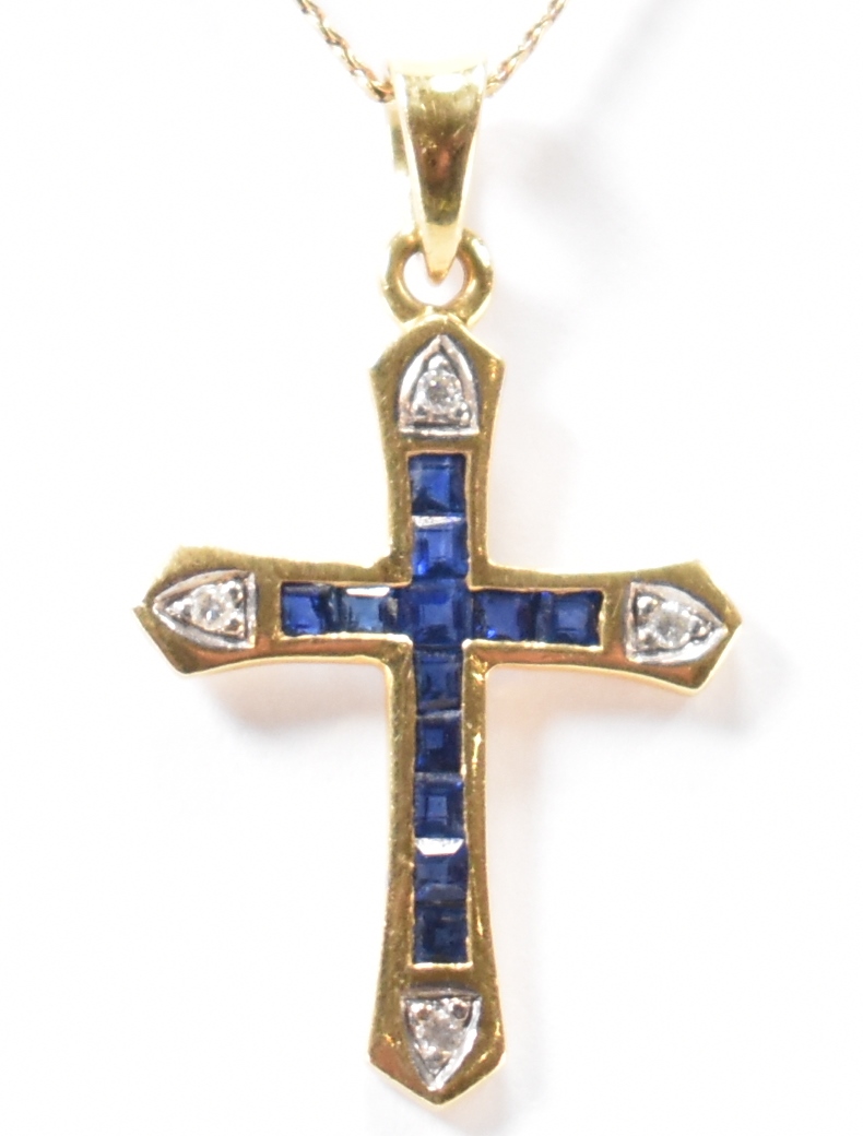 HALLMARKED 18CT GOLD DIAMOND & SAPPHIRE CRUCIFIX PENDANT & CHAIN NECKLACE - Image 2 of 7