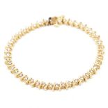 14CT YELLOW GOLD & DIAMOND BRACELET