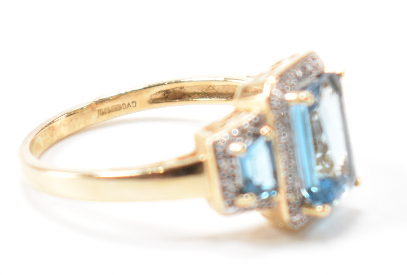 HALLMARKED 9CT GOLD DIAMOND & BLUE STONE RING - Image 6 of 9