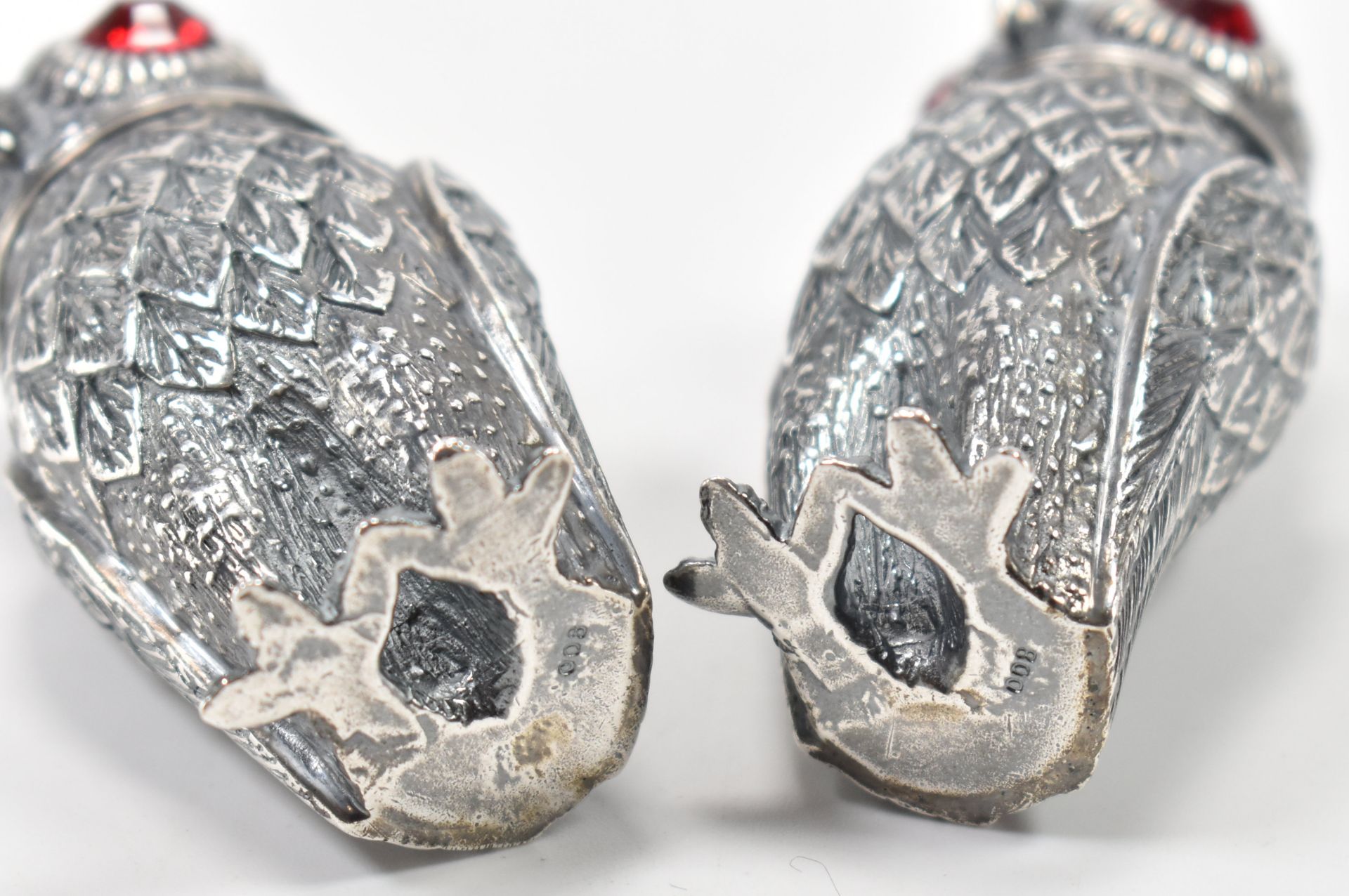 PAIR OF 800 SILVER OWL CONDIMENTS - Image 4 of 4