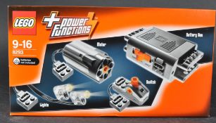 LEGO SET - LEGO TECHNIC - 8293 - POWER FUNCTIONS MOTOR SET