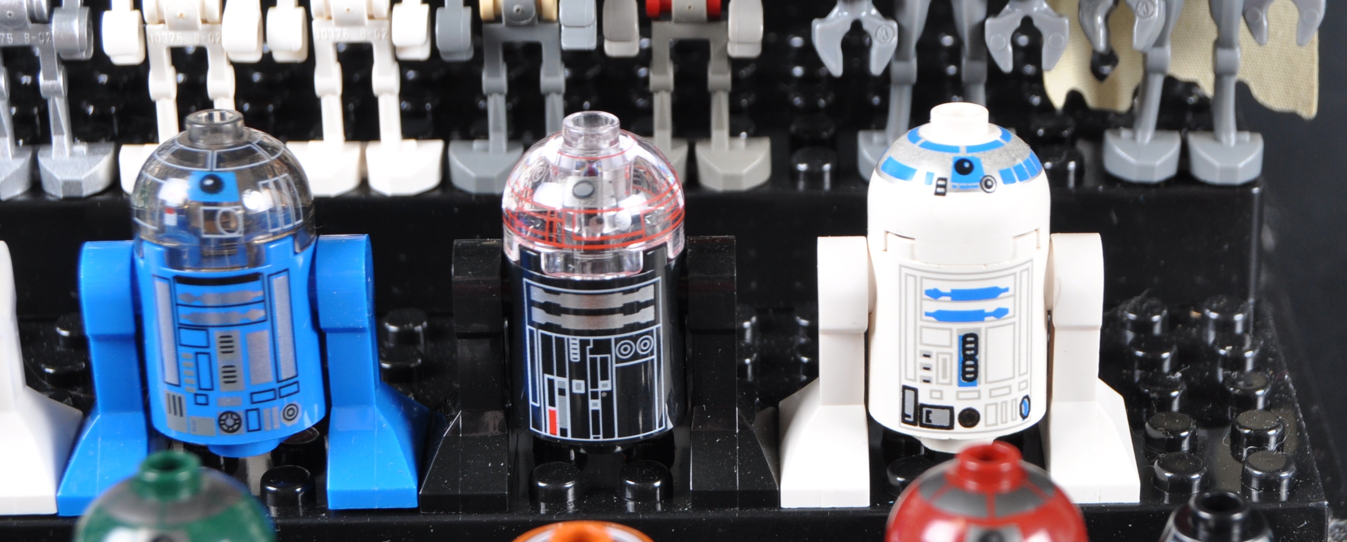 LEGO MINIFIGURES - STAR WARS - DROIDS - Image 4 of 8