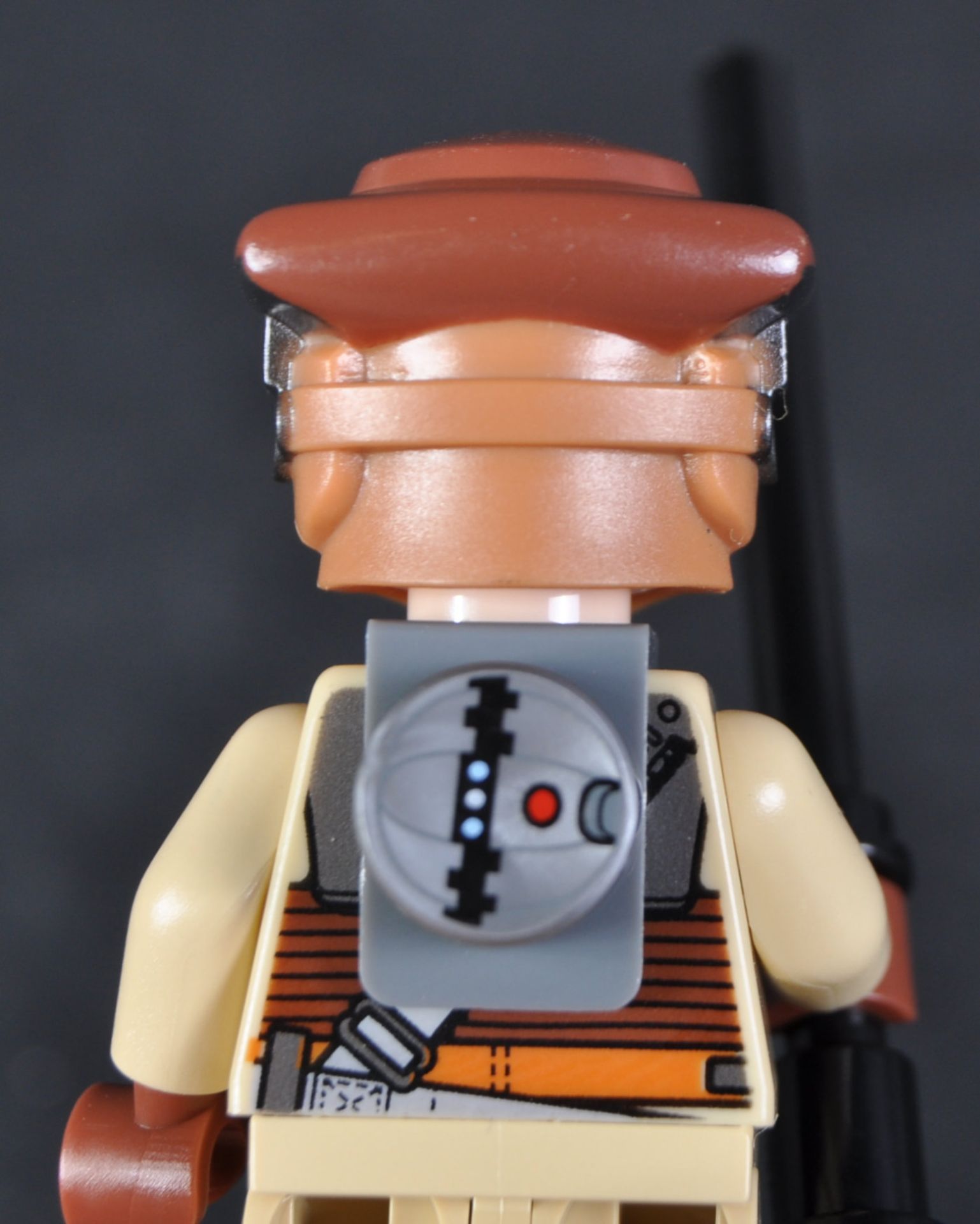 LEGO MINIFIGURE - STAR WARS - PRINCESS LEIA BOUSHH DISGUISE - Image 4 of 6