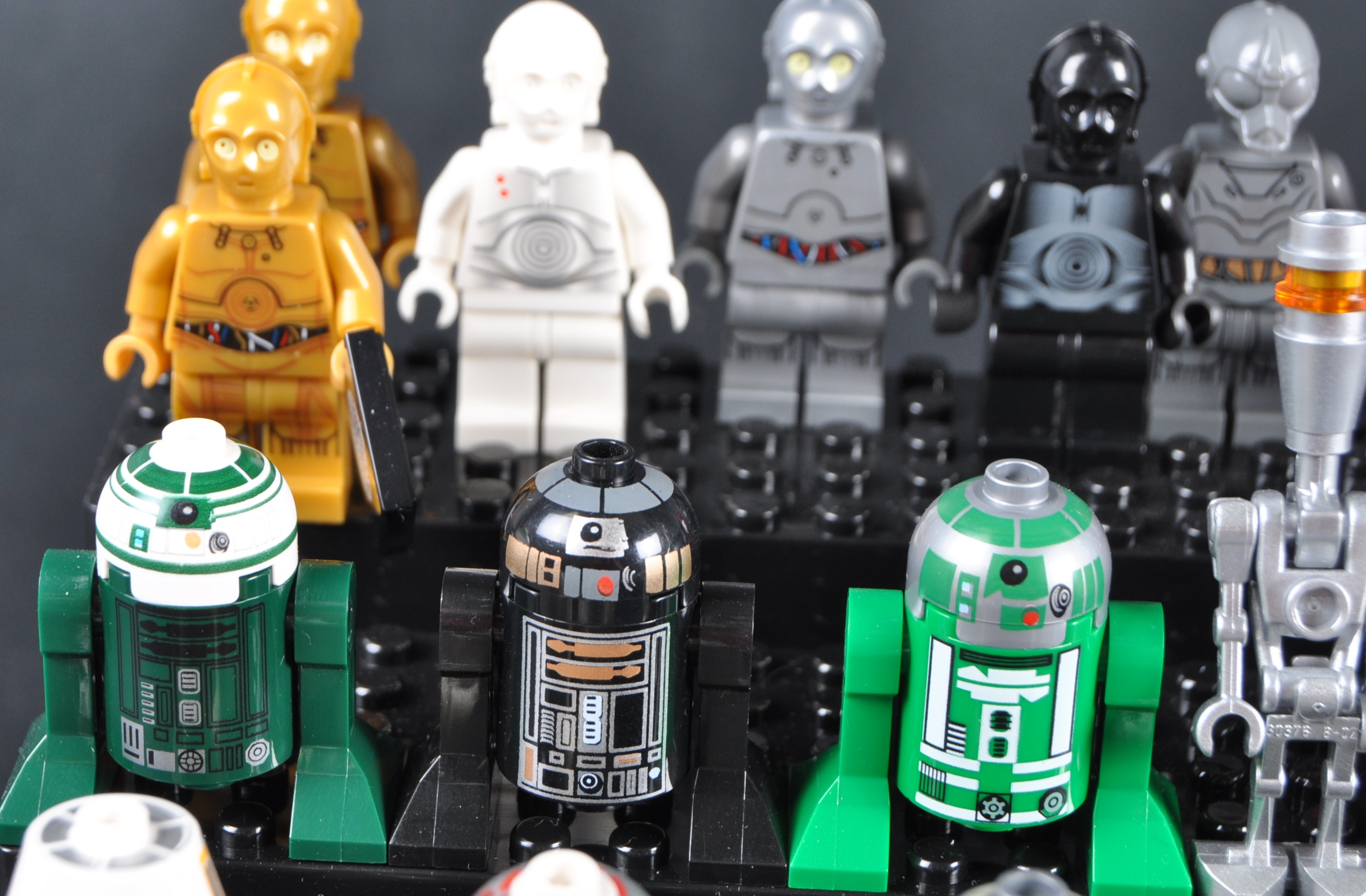 LEGO MINIFIGURES - STAR WARS - DROIDS - Image 7 of 8