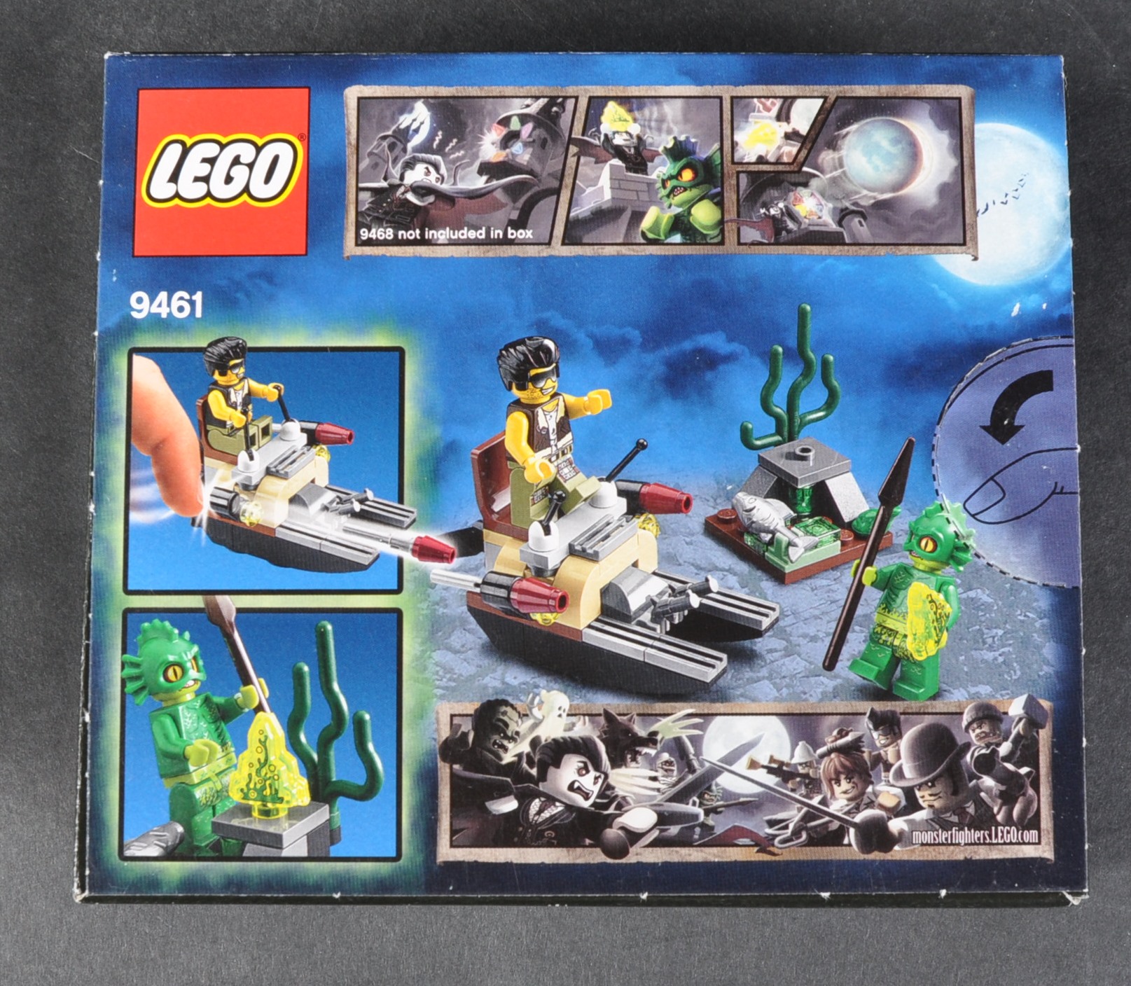 LEGO SETS - MONSTER FIGHTERS - 9461 - THE SWAMP CREATURE - Image 9 of 10