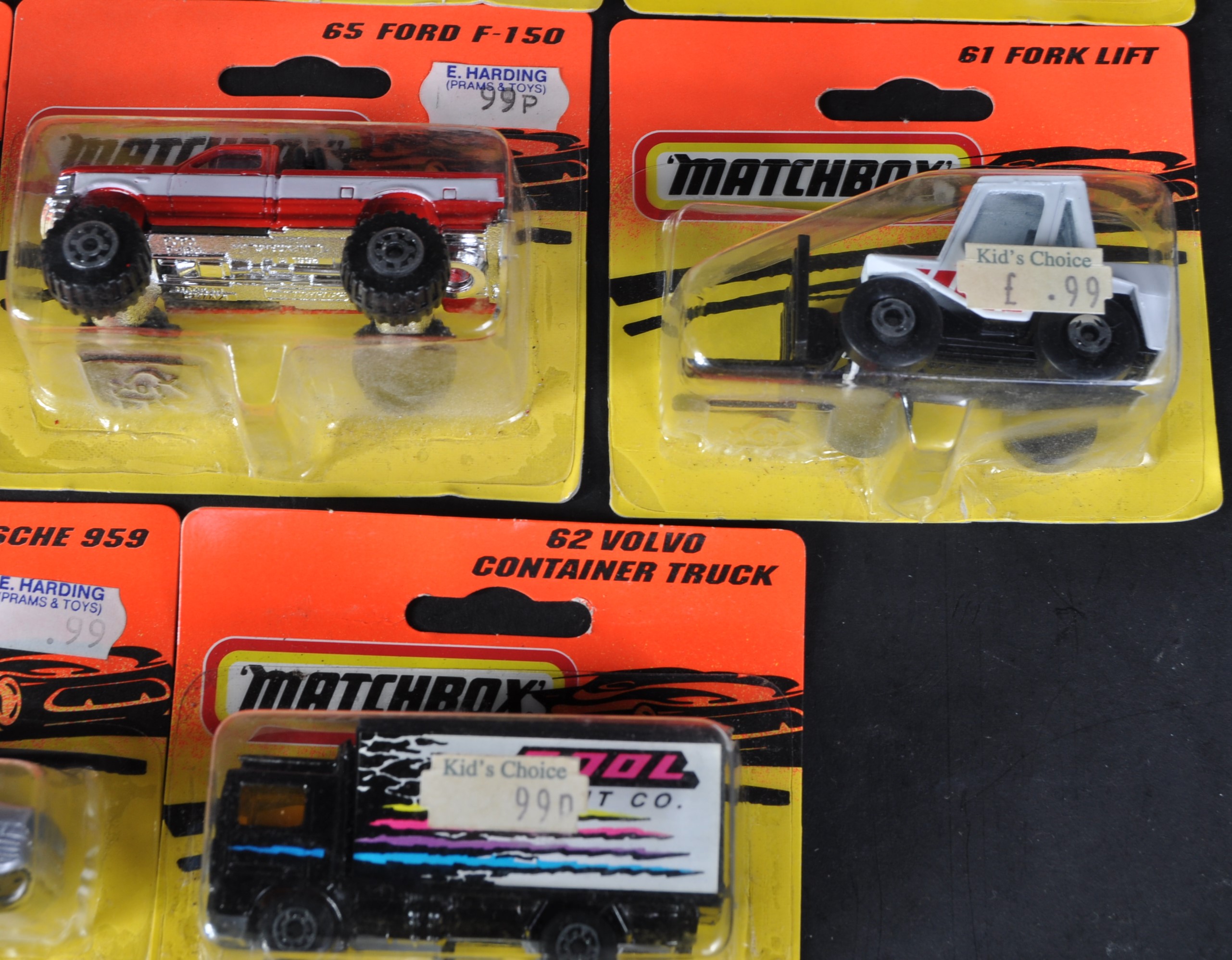 COLLECTION OF VINTAGE MATCHBOX DIECAST MODEL CARS - Image 3 of 5
