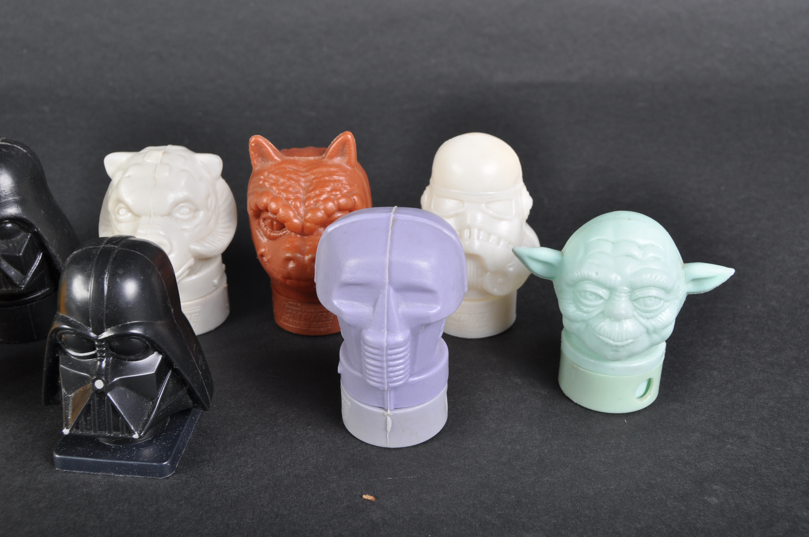 STAR WARS - CLARKES - SET OF CANDY DISPENSERS - 1980S - Image 4 of 5