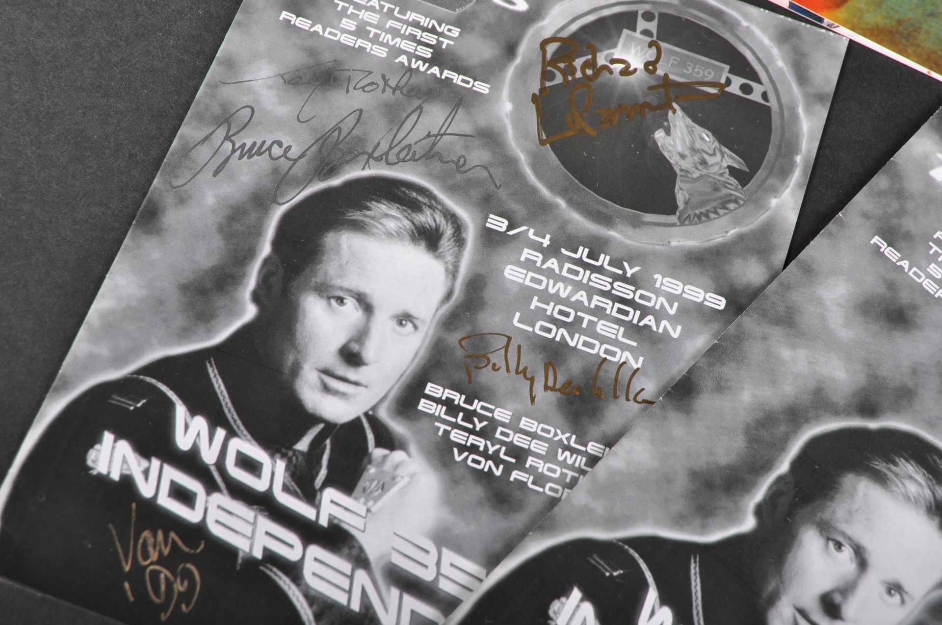 AUTOGRAPHS - SCIENCE FICTION - COLLECTION OF SIGNED ITEMS - Image 5 of 5