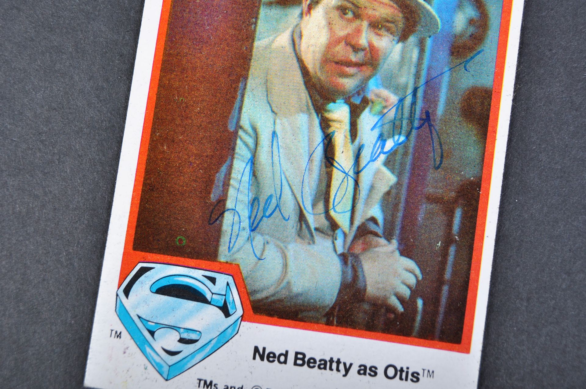 SUPERMAN - NED BEATTY (D.2021) - SIGNED TRADING CARD - AFTAL - Bild 2 aus 2