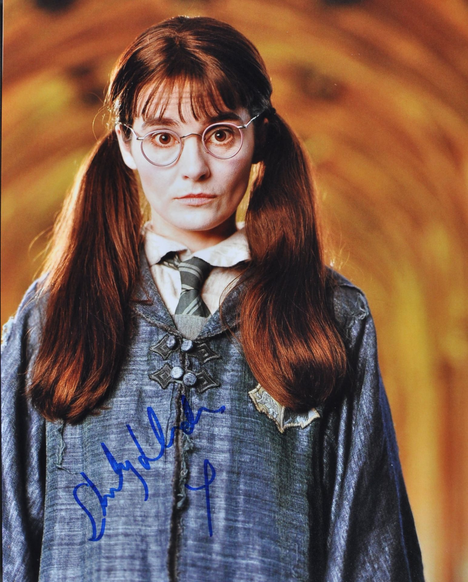 SHIRLEY HENDERSON - HARRY POTTER - SIGNED 8X10" PHOTO - AFTAL