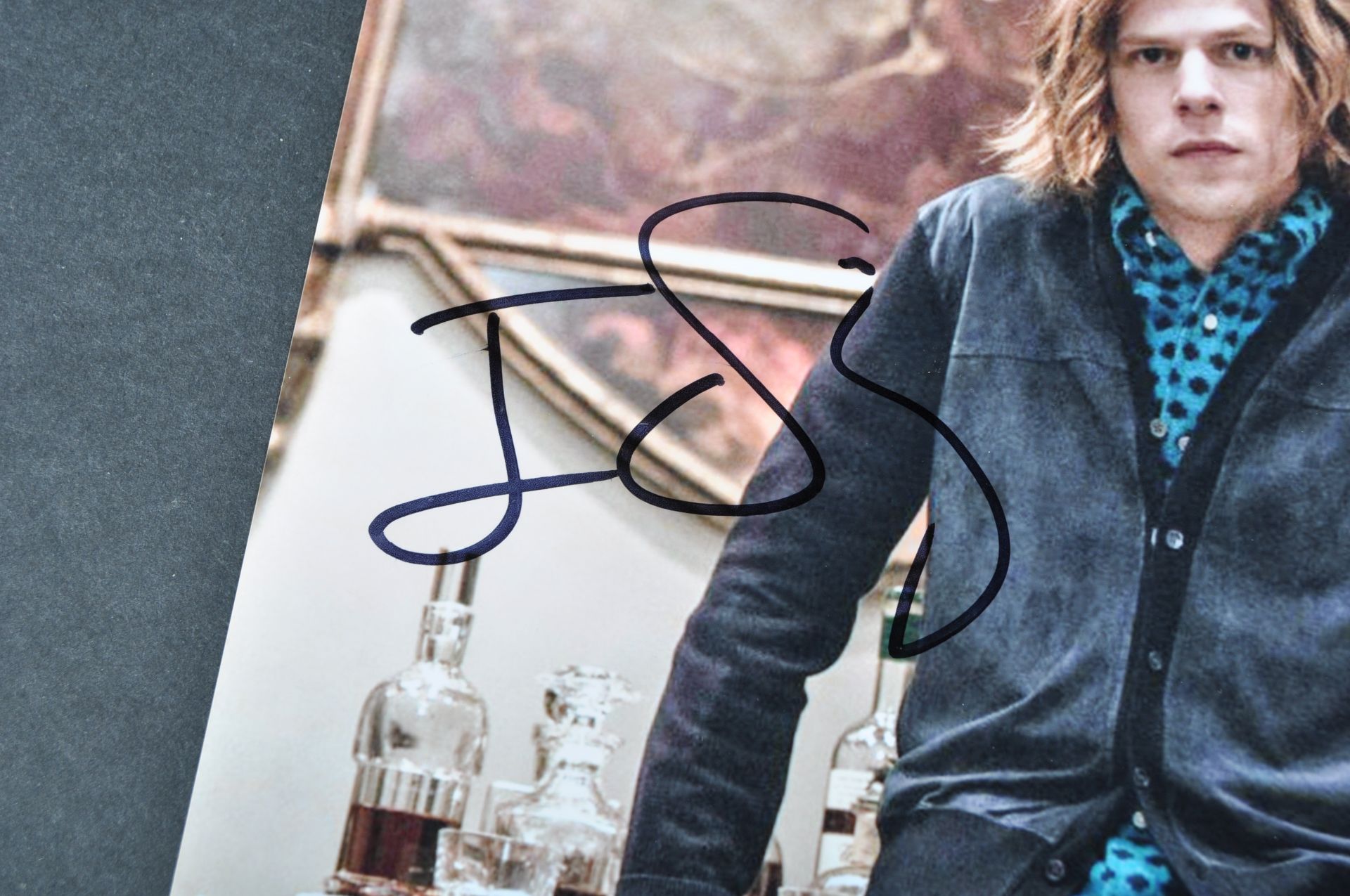 JESSE EISENBERG - BATMAN VS SUPERMAN - AUTOGRAPHED 8X10" - Image 2 of 2