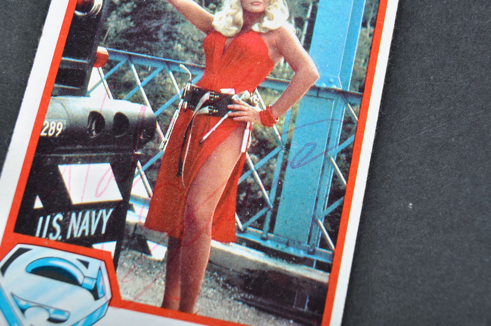 SUPERMAN - VALERIE PERRINE - SIGNED TRADING CARD - AFTAL - Image 2 of 2