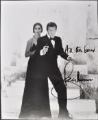 SIR ROGER MOORE - JAMES BOND 007 - AUTOGRAPHED 8X10"