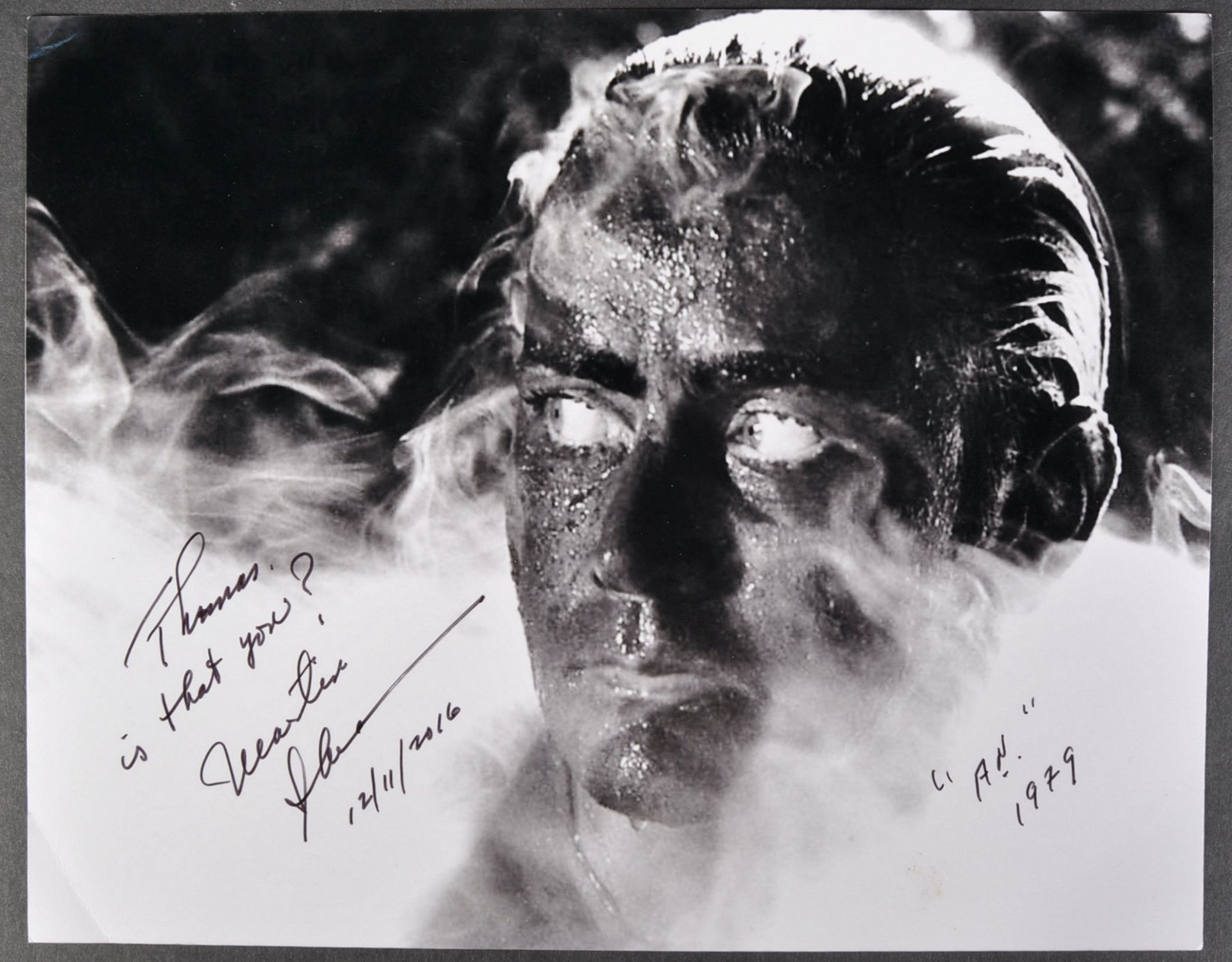 MARTIN SHEEN - APOCALYPSE NOW - AUTOGRAPHED 8X10" PHOTO