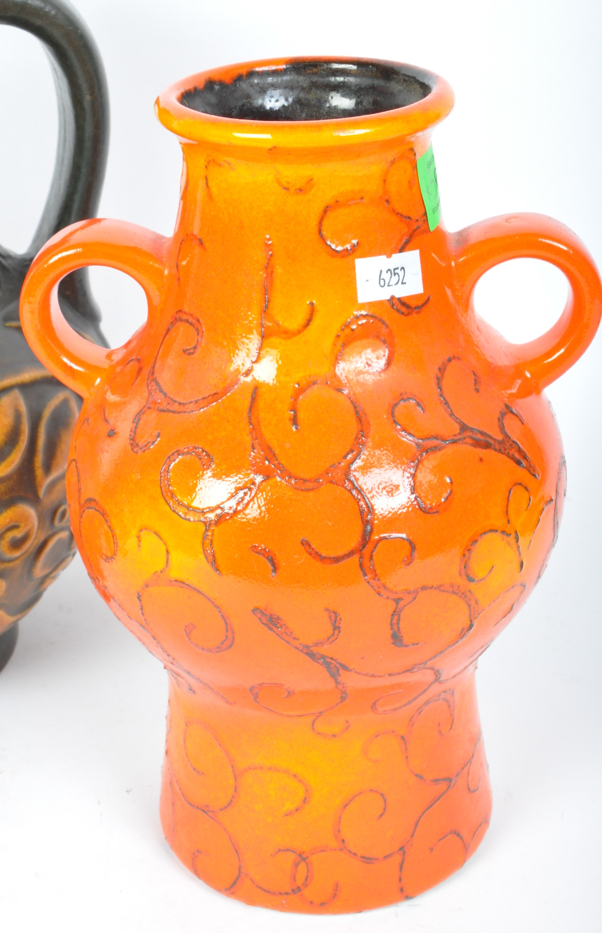 WEST GERMAN POTTERY VASES CIRCA 1960S - Image 4 of 5