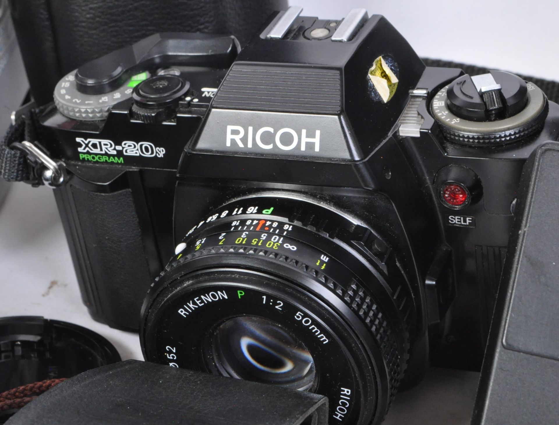 VINTAGE 20TH CENTURY RICOH XR-20 35MM CAMERA AND MORE - Image 2 of 4