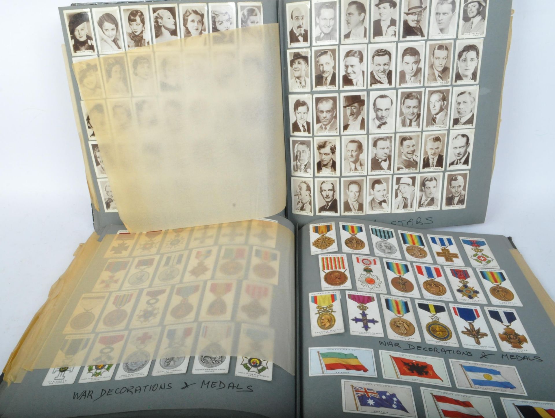 COLLECTION OF PLAYERS & BLACK CAT CIGARETTE CARDS - Bild 8 aus 9