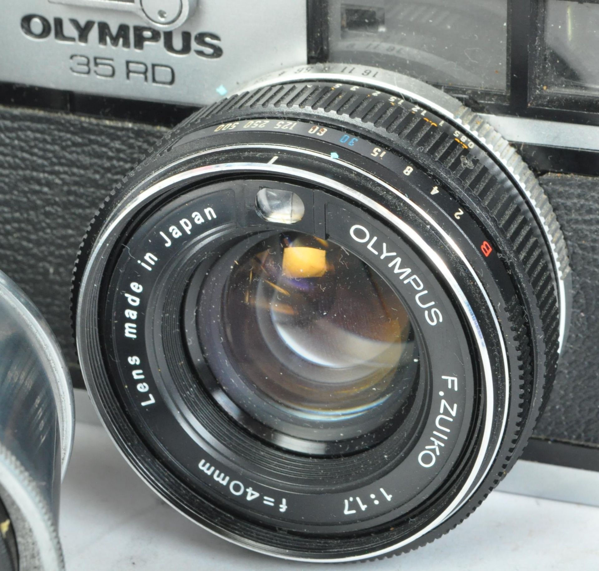 COLLECTION OF VINTAGE CAMERAS & LENS - OLYMPUS, ROSS RESOLUX - Image 3 of 5