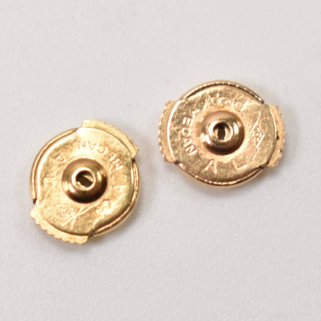 PAIR OF 18CT GOLD EMERALD & DIAMOND DROP EARRINGS - Image 4 of 5