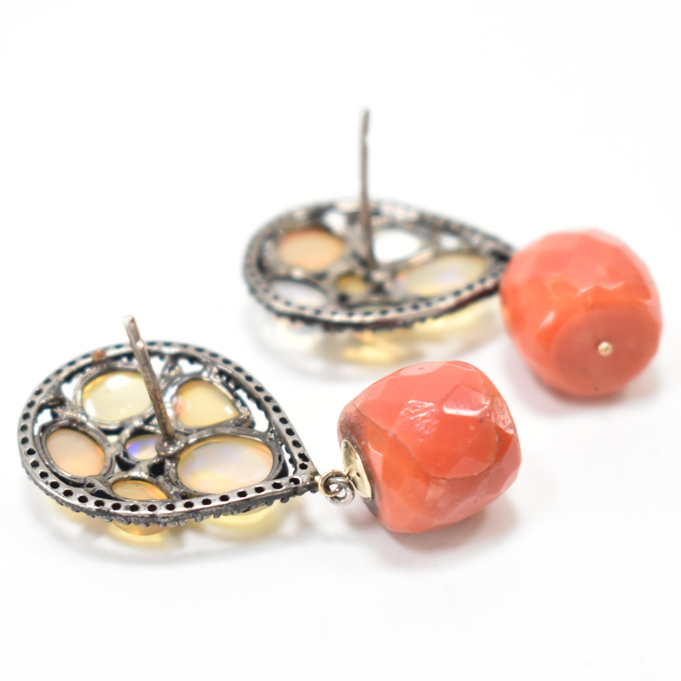 VINTAGE OPAL DIAMOND & CORAL DROP EARRINGS - Image 3 of 4