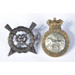 TWO LATE 19TH CENTURY BRITISH MILITARY CAP BADGES