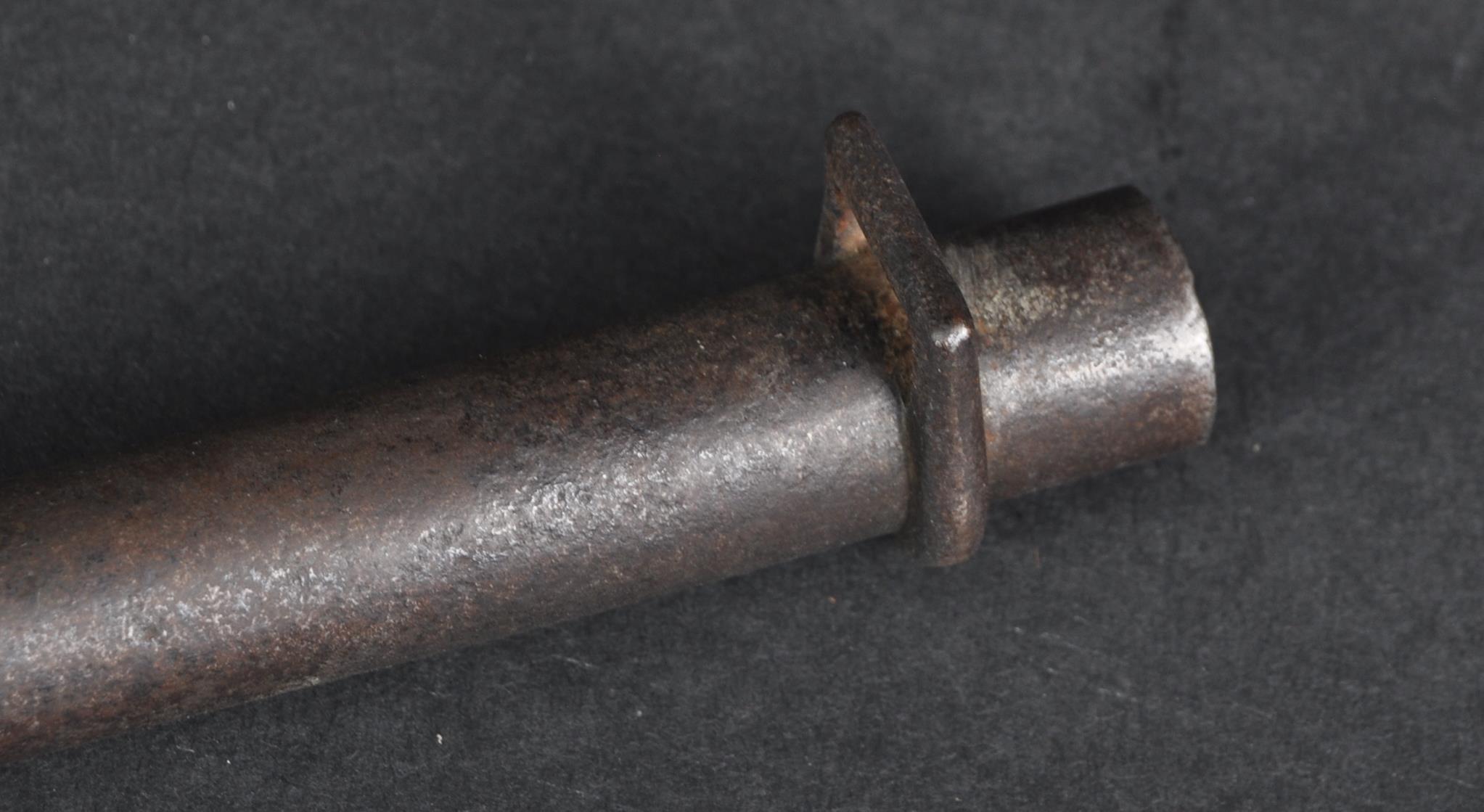 19TH CENTURY FRENCH M1886 LEBEL RIFLE BAYONET - Image 8 of 8