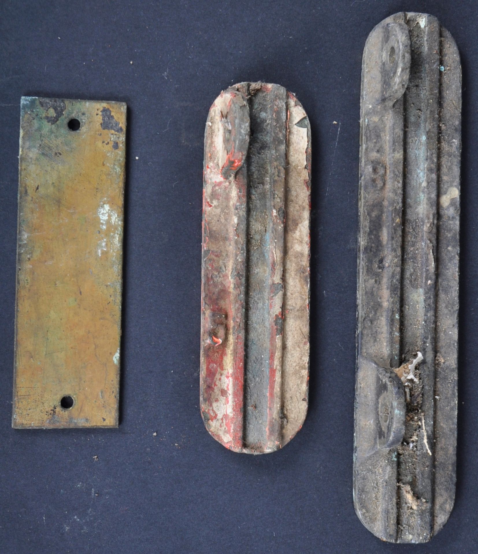 COLLECTION OF RAILWAYS SIGNAL BOX LEVER PLATES AND SIGN - Bild 5 aus 5