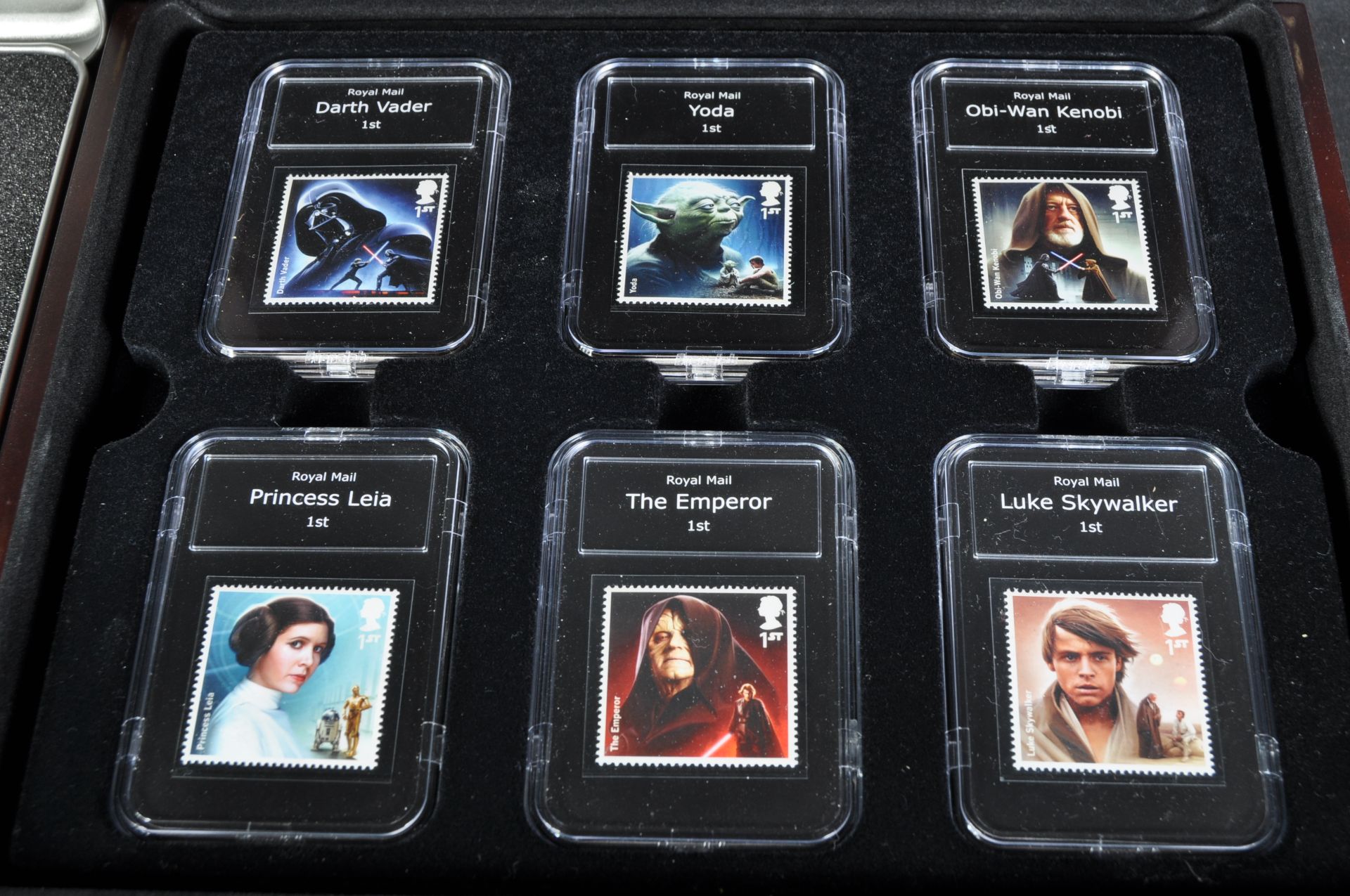 STAMPS - STAR WARS - PRESENTATION SET & PRESTIGE BOOKLET - Image 2 of 7