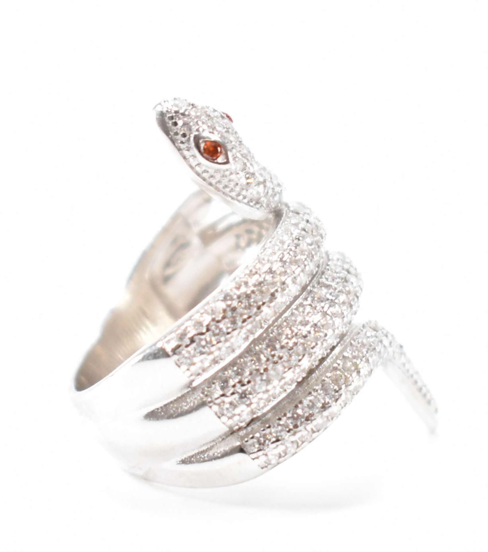 925 SILVER COILED SERPENT RING - Image 5 of 8