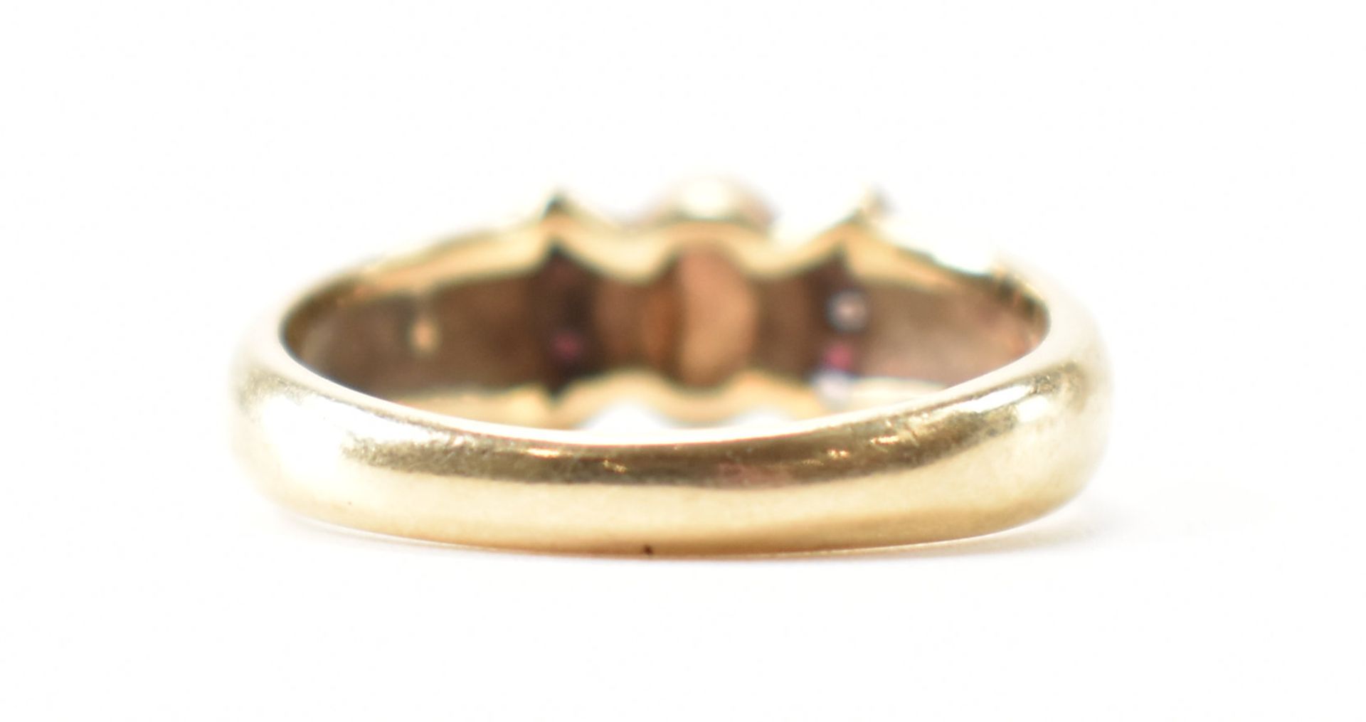 HALLMARKED 9CT GOLD OPAL & RUBY RING - Image 4 of 8