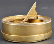 18TH CENTURY BRASS POCKET DIAL COMPASS