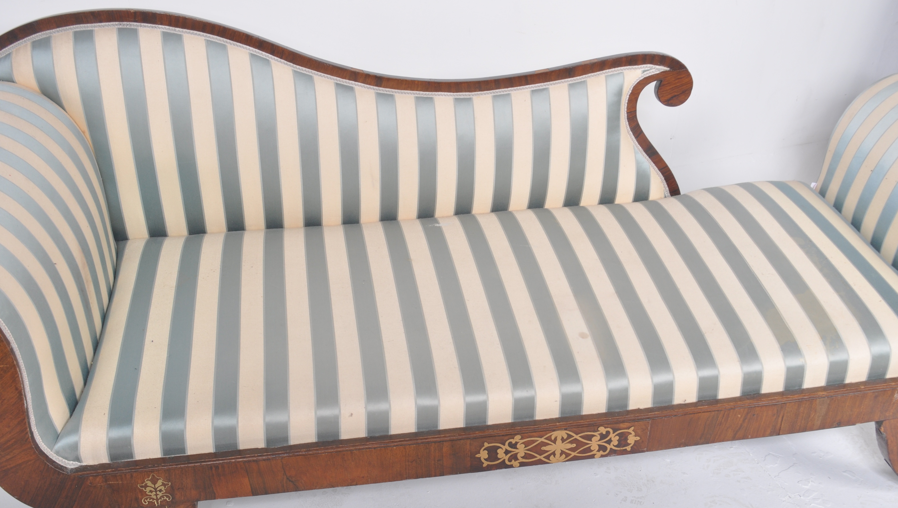 REGENCY GILLOW MANNER ROSEWOOD & BRASS CHAISE - Image 3 of 11