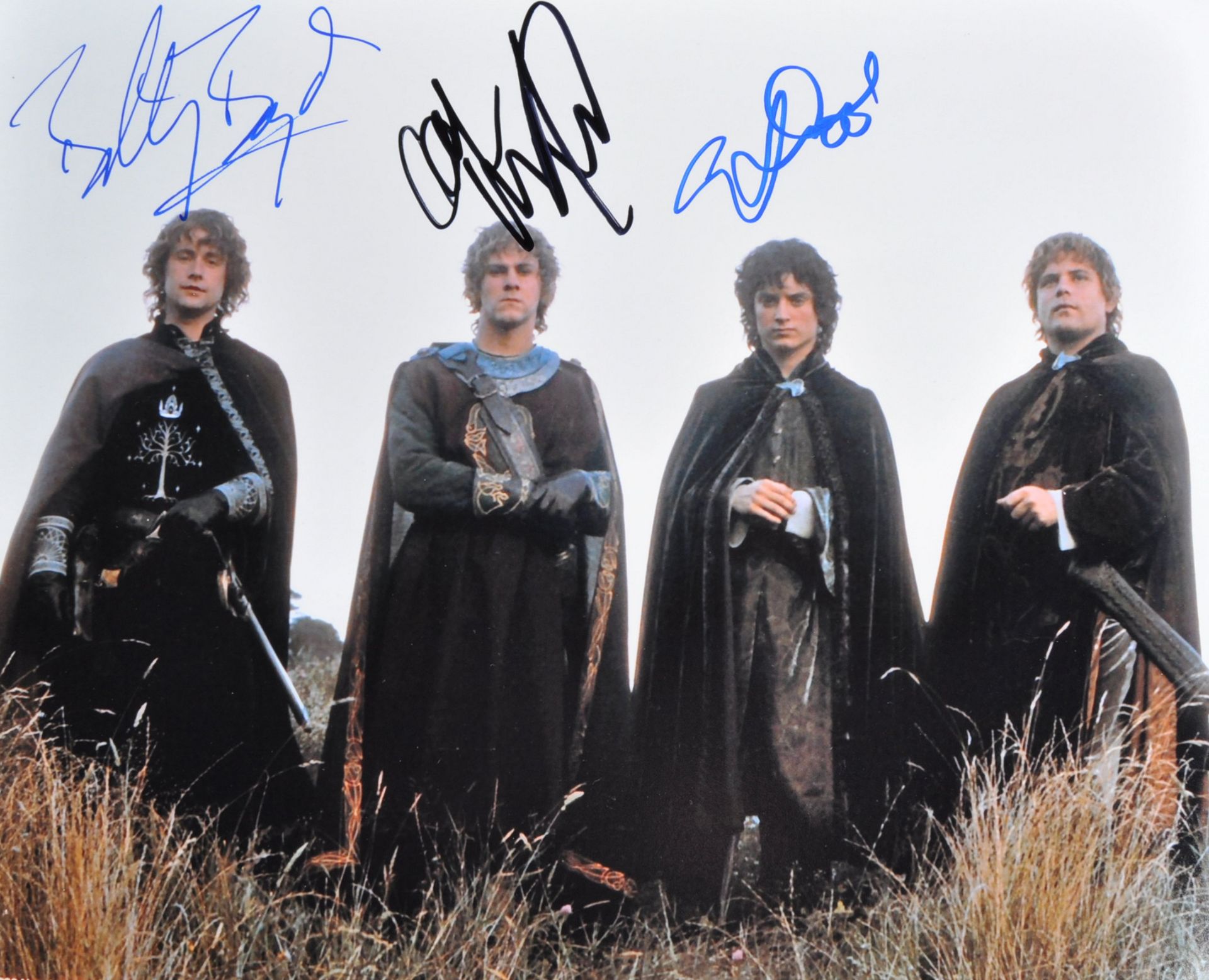 LORD OF THE RINGS - CAST MULTI-SIGNED - 8X10 SIGNED AUTOGRAPH