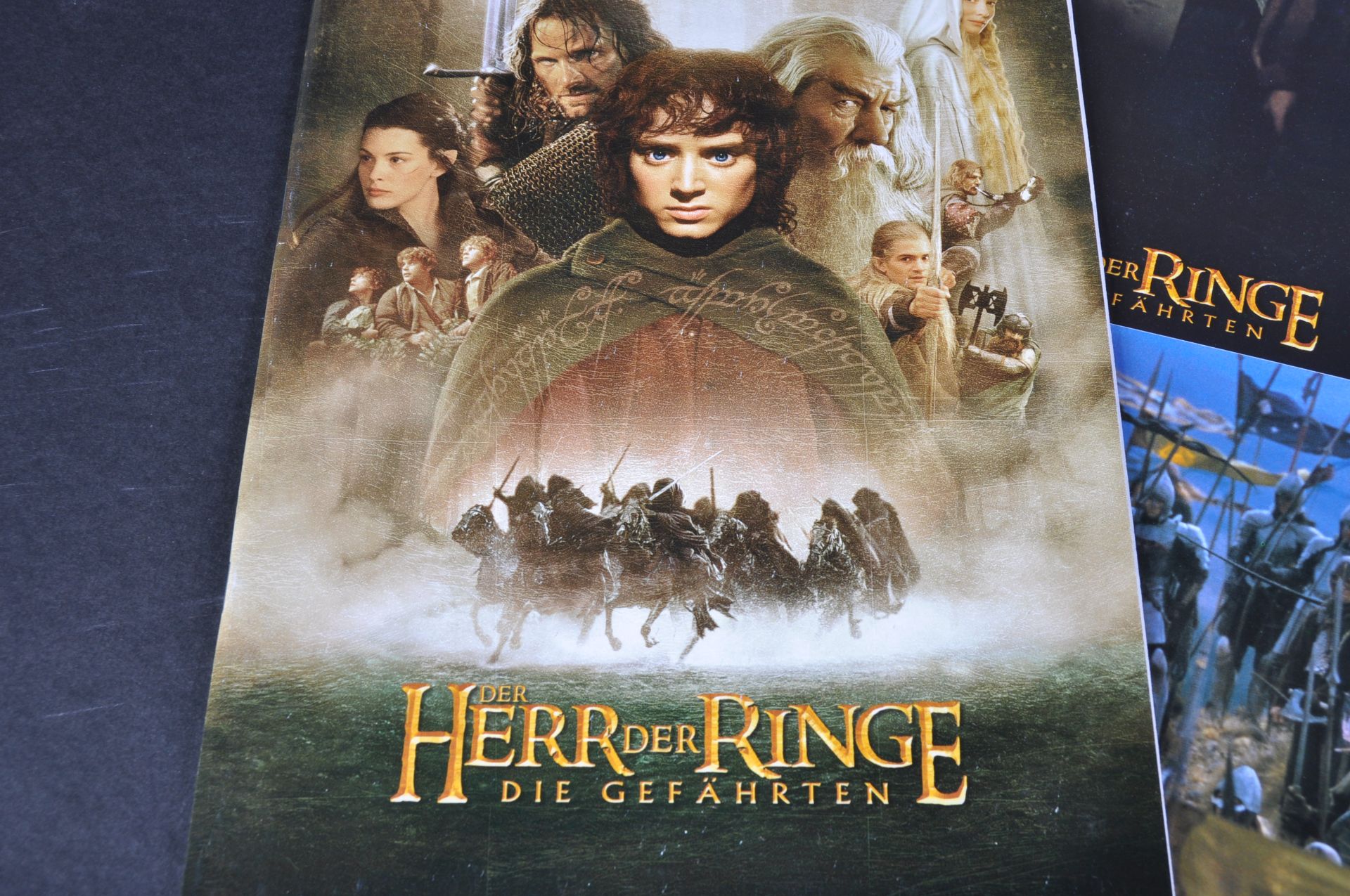 LORD OF THE RINGS - FELLOWSHIP OF THE RING - GERMAN CINEMA LOBBY CARDS - Image 2 of 8