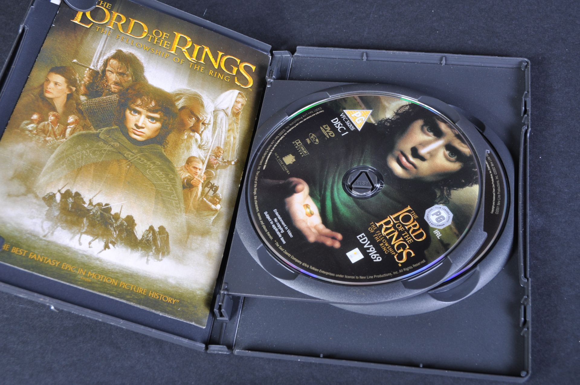 LORD OF THE RINGS - THE FELLOWSHIP OF THE RING - SIGNED DVD - Bild 5 aus 5