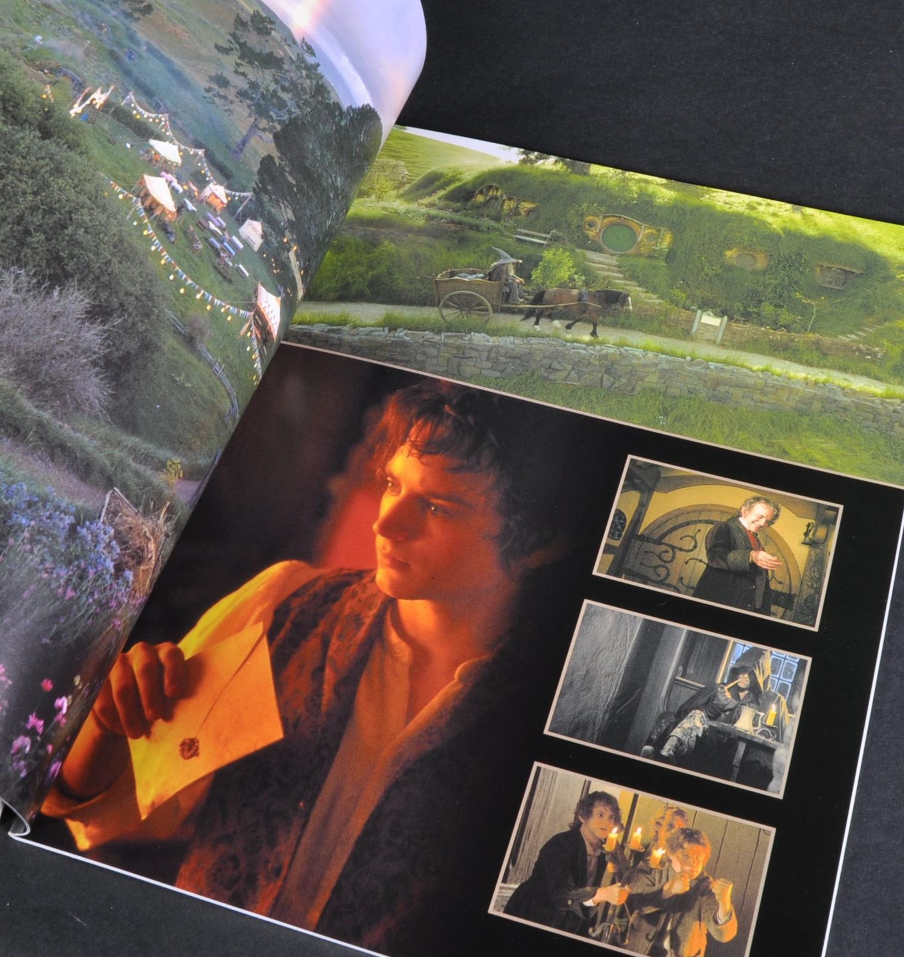 LORD OF THE RINGS - PAIR OF CINEMA BROCHURES - Image 2 of 7