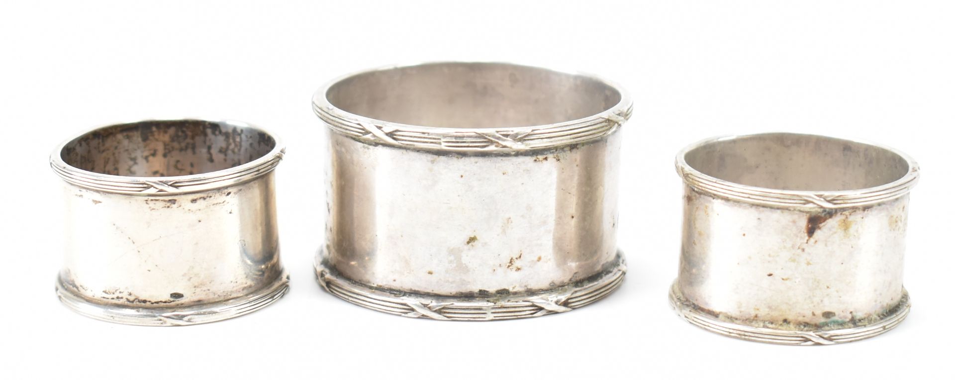 THREE ANTIQUE AUSTRO HUNGARIAN SILVER NAPKIN RINGS - Image 2 of 3