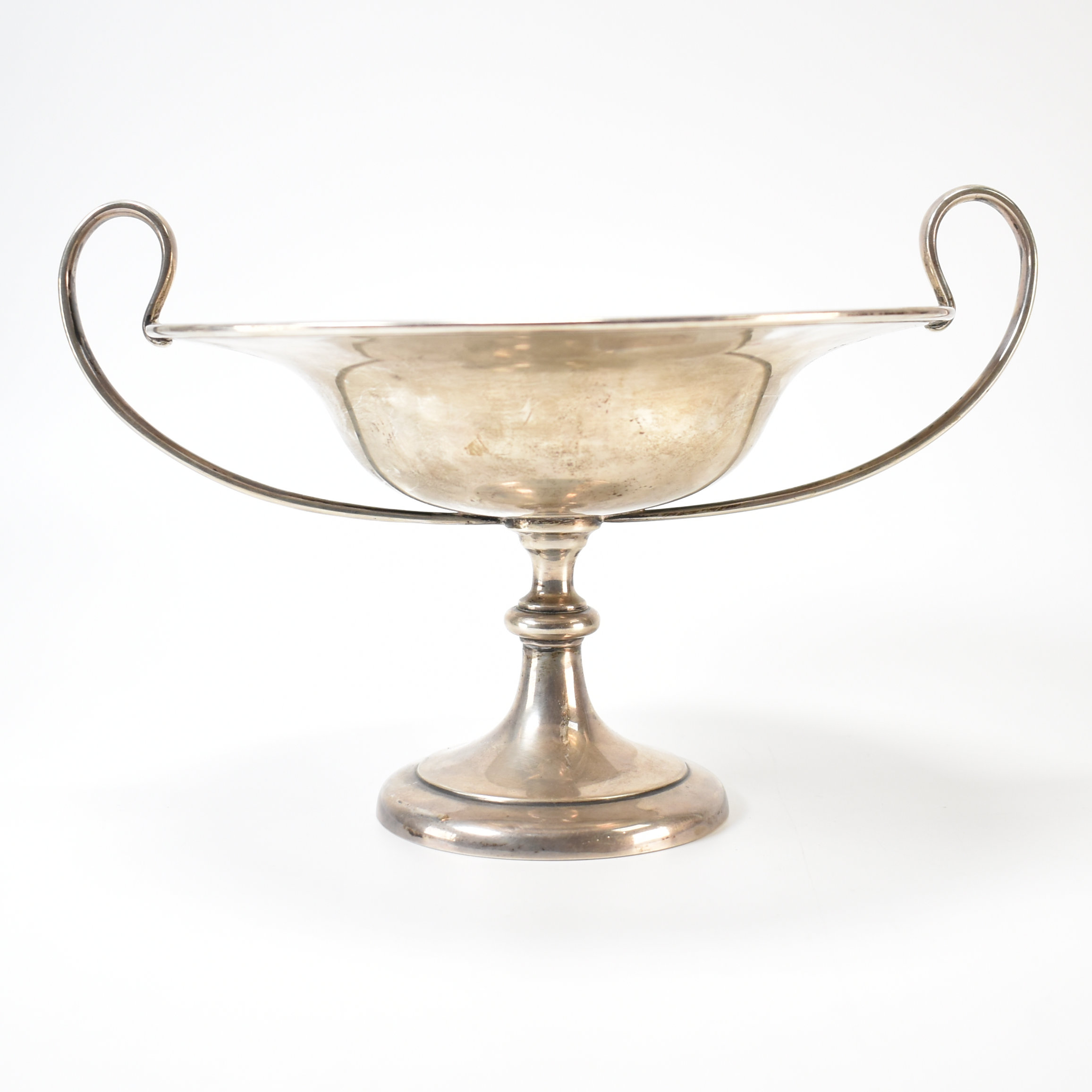 1920'S WILLIAM HUTTON & SONS SILVER HALLMARKED TAZZA