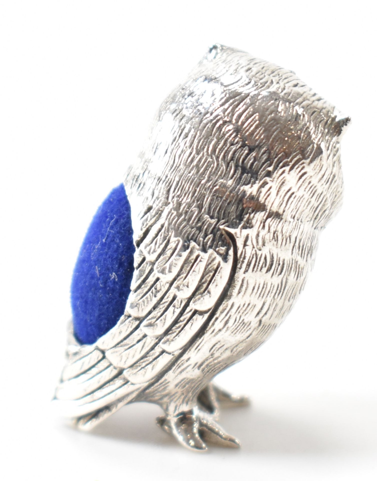 925 STERLING SILVER & VELVET OWL PIN CUSHION - Image 3 of 5