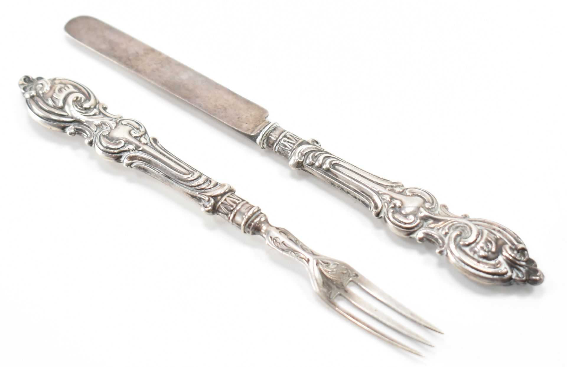 1930S SILVER HALLMARKED SMALL KNIFE & FORK - Image 2 of 5