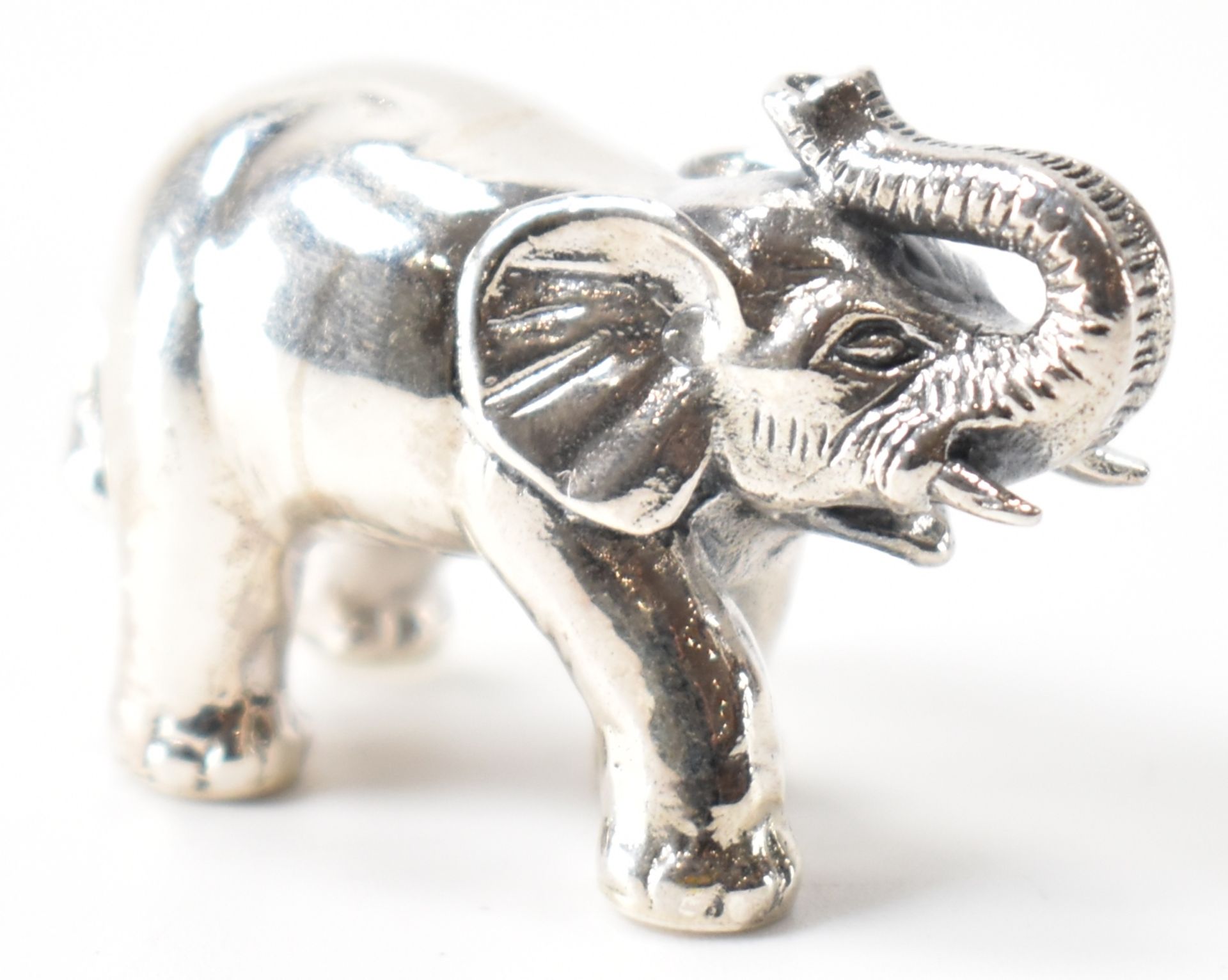 STERLING SILVER ELEPHANT FIGURE - Image 4 of 5