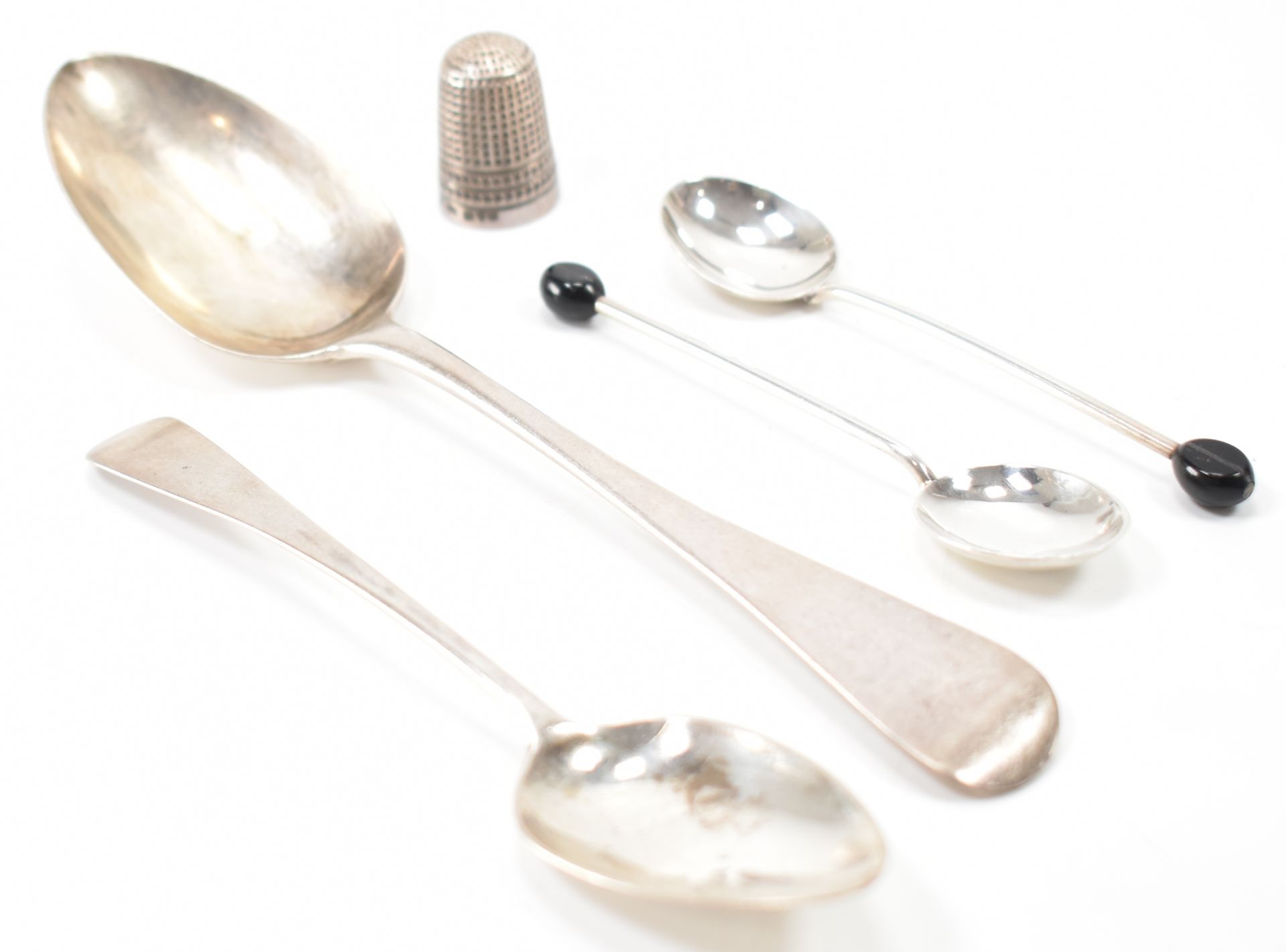 SELECTION OF SILVER SPOONS & THIMBLE - Image 3 of 4