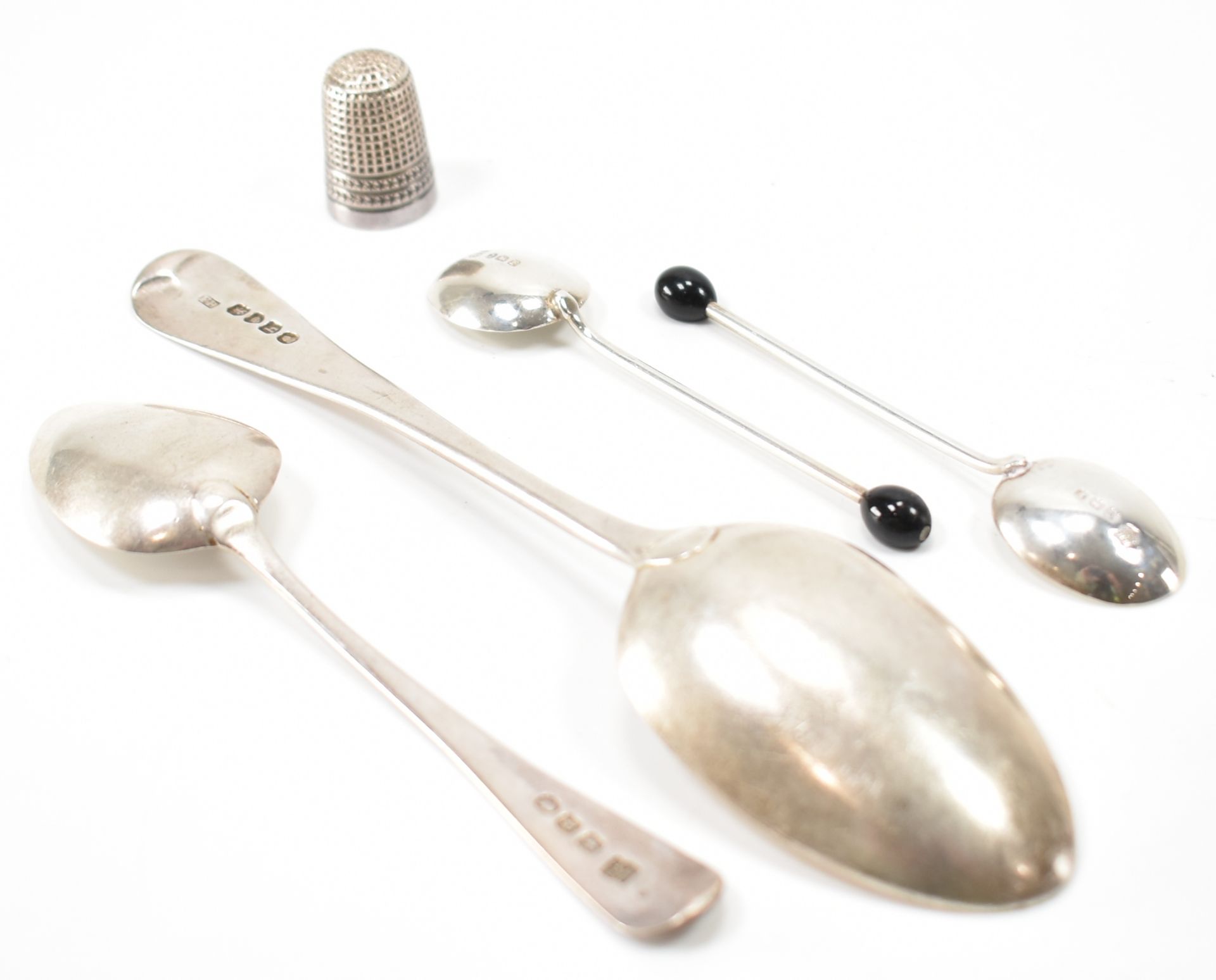SELECTION OF SILVER SPOONS & THIMBLE - Image 4 of 4