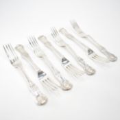 COLLECTION OF HALLMARKED SILVER VICTORIAN DINNER FORKS