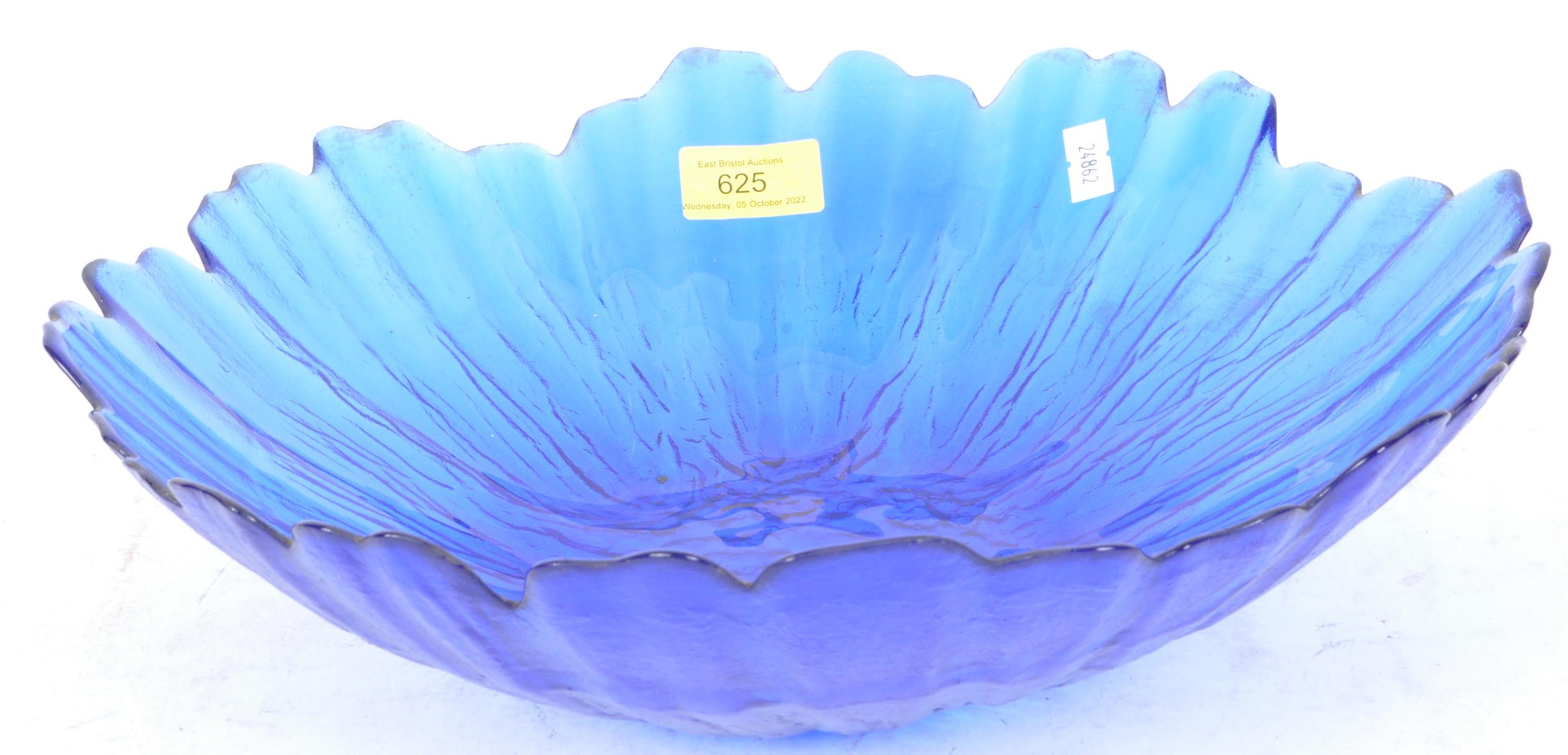 VINTAGE DARTINGTON ART GLASS CENTREPIECE BOWL