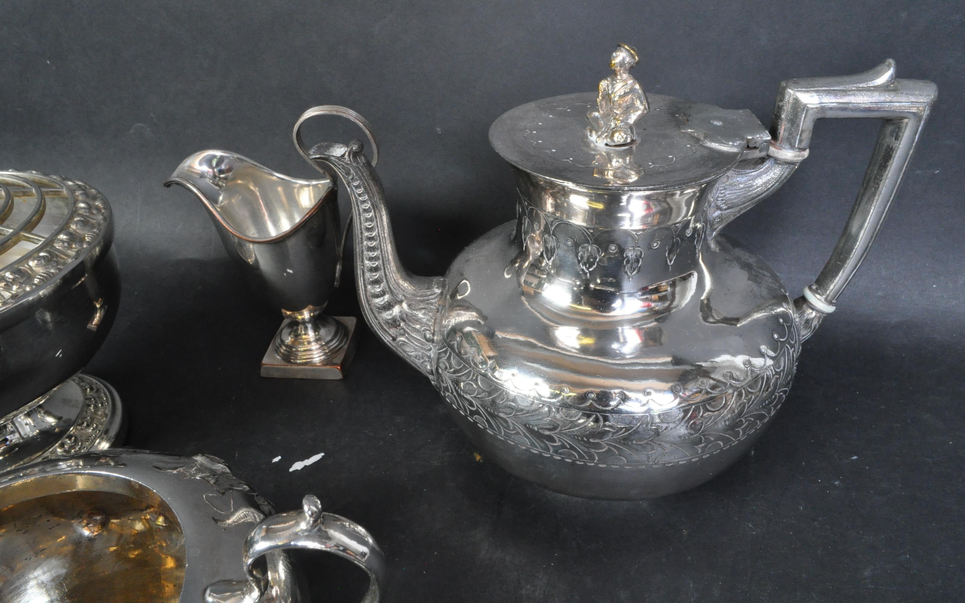 COLLECTION OF VINTAGE SILVER PLATED ITEMS - Bild 3 aus 7