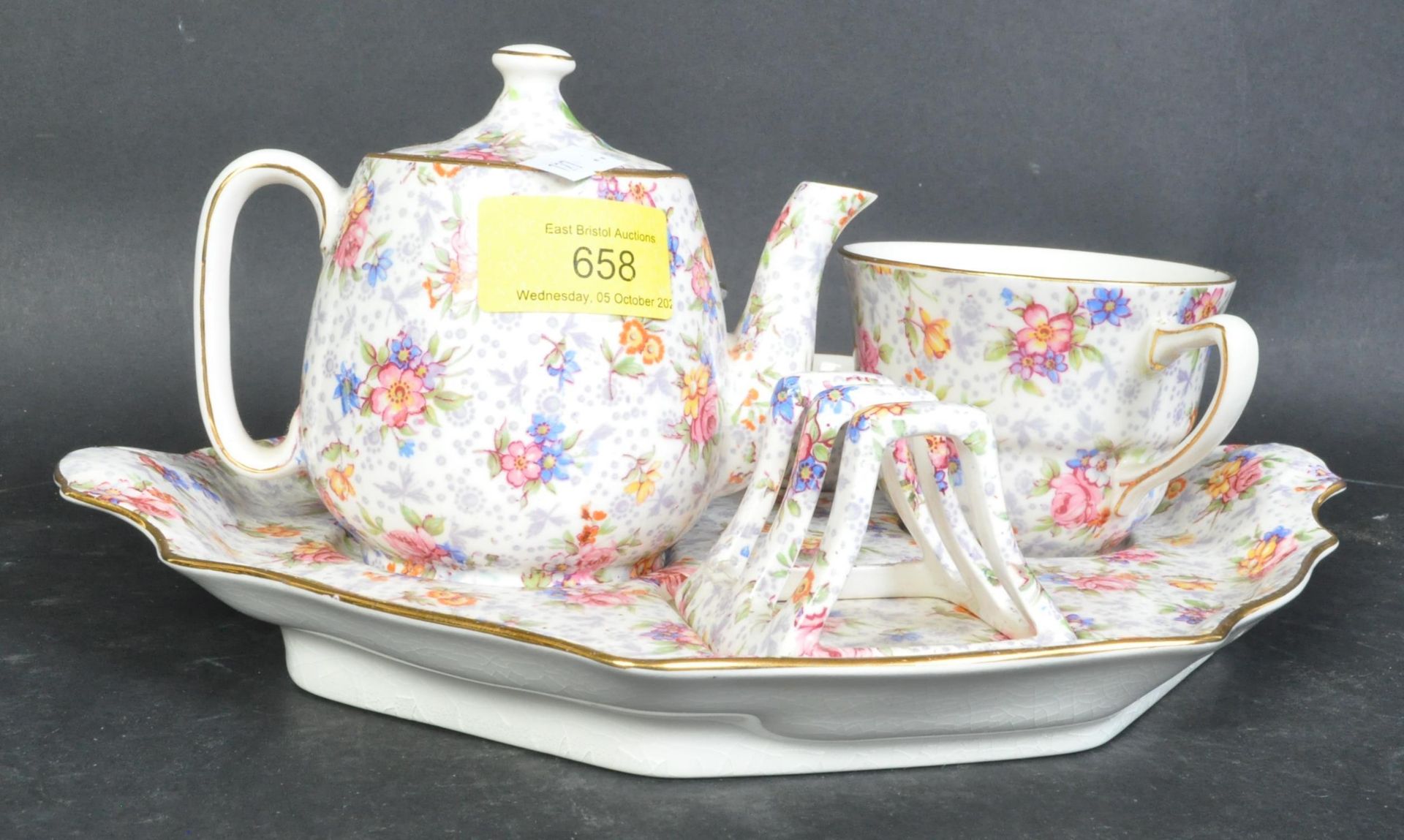 VINTAGE 1940S ROYAL WINTON ELEANOR BACHELORS TEA SERVICE - Image 2 of 5