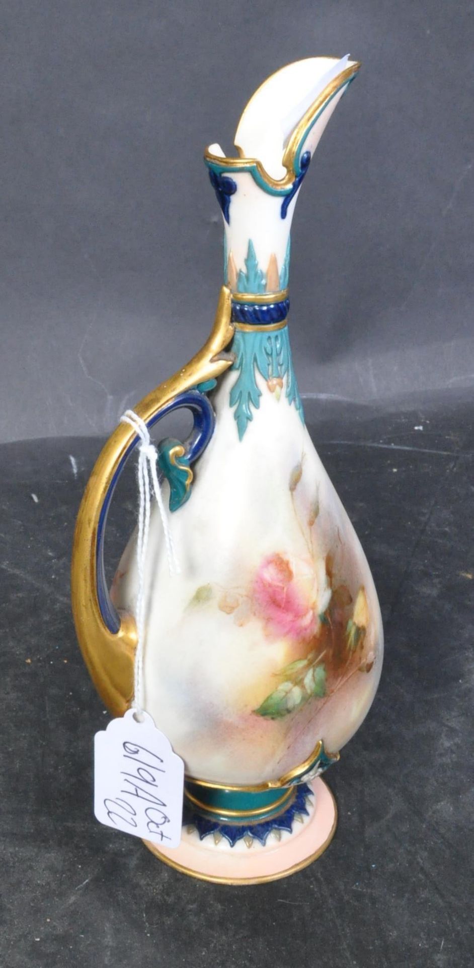 EARLY 20TH CENTURY HADLEYS OF WORCESTER VASE - Image 2 of 4